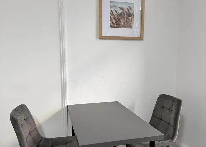 Frankfurt 6 Betten 4 Og Fr1 Frankfurt am Main